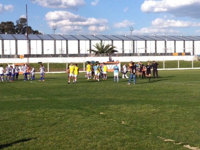 ATLAS GANÓ Y SE PRENDE ARRIBA EN EL CAMPEONATO