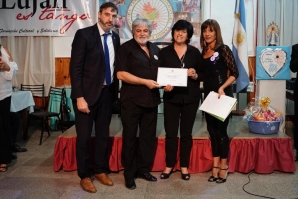 NOCHE DE TANGO Y SOLIDARIDAD