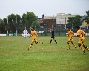 FLANDRIA GANÓ Y COMENZÓ EL AÑO CON EL PIE DERECHO