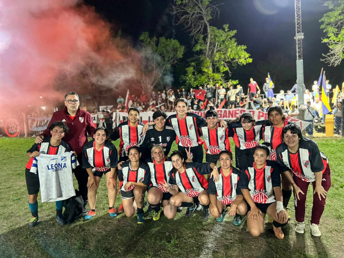 Filial River Luján: el equipo femenino campeón en el primer torneo interfilial