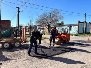 El Municipio de Luján avanza con el Plan de Bacheo Integral en el barrio Ameghino