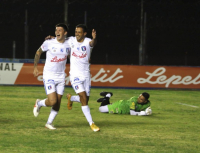 Alem reaccionó tarde ante Sportivo Italiano y se volvió a Rodríguez sin nada