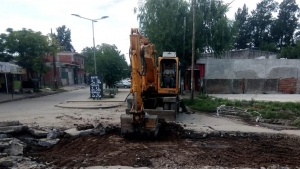 ARREGLOS DE CALLES EN ALTOS DEL OESTE