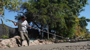 Continúan las obras de pavimento en Mercedes