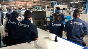 Una empresa multinacional despidió a cien trabajadores de calzado en Chivilcoy