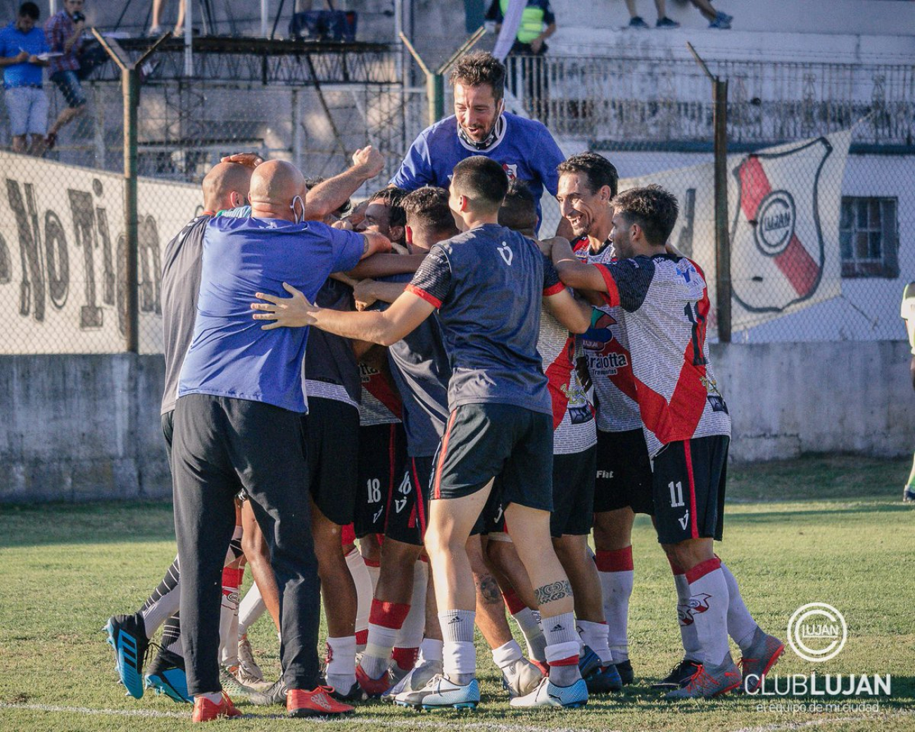 El Lujanero pone primera en un nuevo campeonato