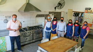 Suipacha: La Escuela 8 recibió una nueva cocina industrial