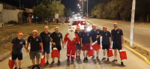 Bomberos piden colaboración para armar 30 mil bolsitas navideñas