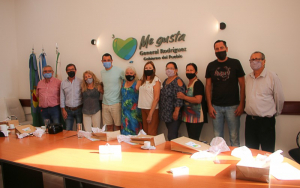 Reconocieron a empleados municipales que se jubilarán tras 40 años de carrera