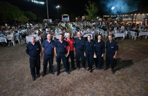 Mercedes: cerca de 600 personas participaron de la cena solidaria con Bomberos