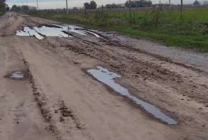 Suipacha: reclaman por la falta de mantenimiento del camino a la Escuela 2