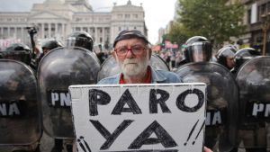 Docentes UNLu convocan a marchar junto a los jubilados en el Congreso Nacional