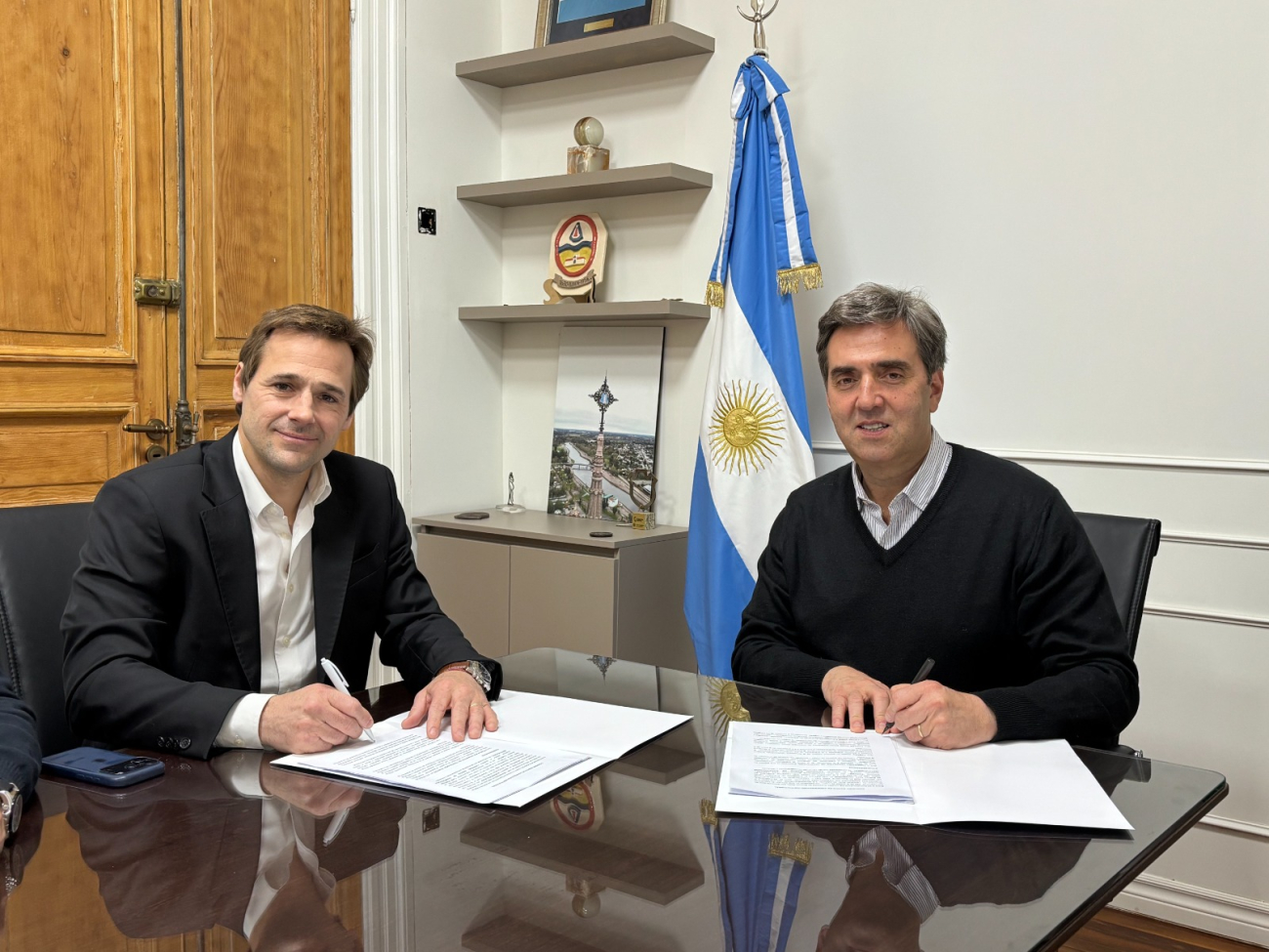 El Municipio de Luján: firmó un convenio de cooperación con la Fundación Argentina de Toxicología
