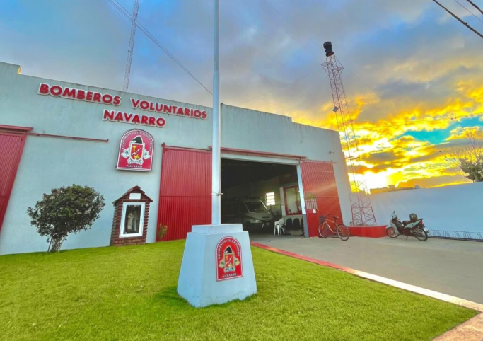Bomberos Voluntarios de Navarro se sumaron a un sirenazo nacional por fondos adeudados