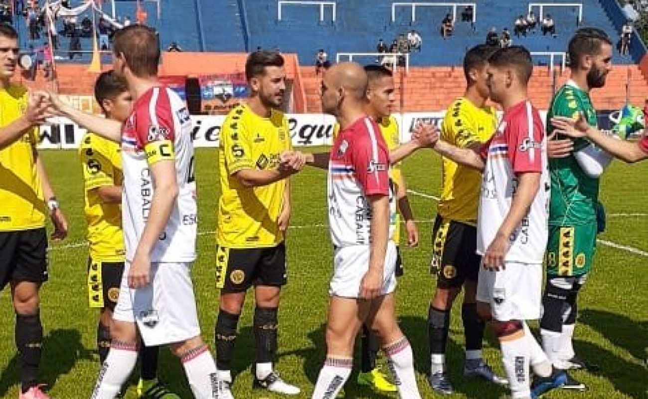 SOBRE EL CIERRE FLANDRIA SUMÓ UN EMPATE EN INGENIERO MASCHWITZ