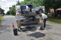 TRABAJOS DE BACHEO Y ARREGLOS EN JAUREGUI