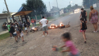 Vecinos de Maravilla del Oeste cortaron el tránsito para reclamar seguridad