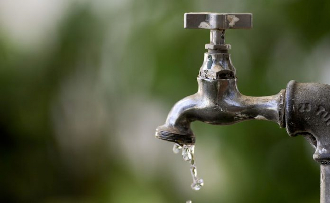 Falta de agua: vecinos se manifestarán frente al municipio