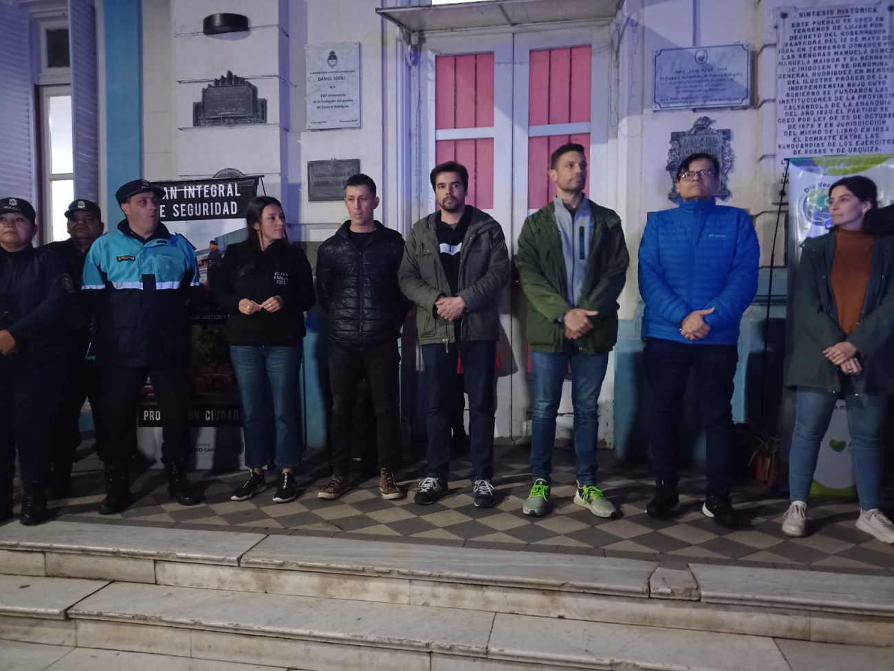 General Rodríguez: presentaron nuevos móviles policiales, cámaras y un camión para reciclables