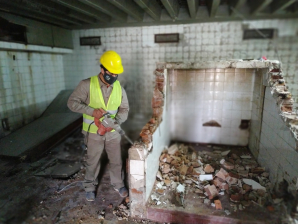 LENER S.A Y EL MUNICIPIO INICIARON OBRA EN LOS BAÑOS DE LA TERMINAL
