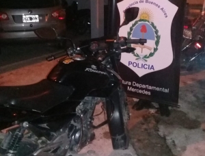 INTENTÓ ROBAR UNA MOTO Y FUE DETENIDO