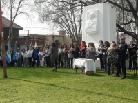 Se conmemoró el día del maestro en el monumento a Sarmiento