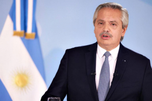 Alberto Fernández anunció el confinamiento estricto por cadena nacional