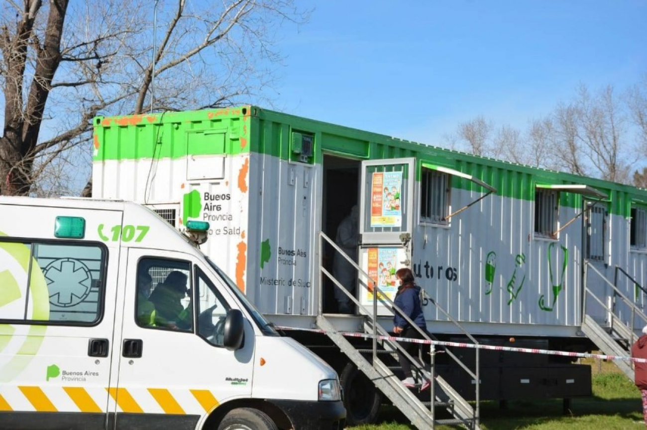 OPERATIVO DESINFENCCIÓN EN DEPENDENCIAS Y BARRIOS