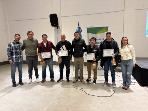 El cuerpo técnico de las selecciones juveniles argentinas brindó una capacitación en General Rodríguez