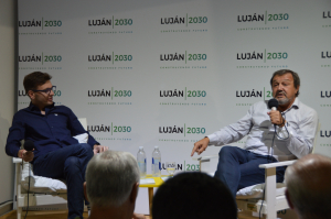 Roberto Costa presentó su libro en Luján 2030