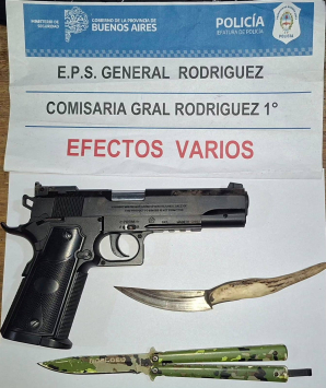 Aprehenden a dos jóvenes con armas en la vía pública en General Rodríguez
