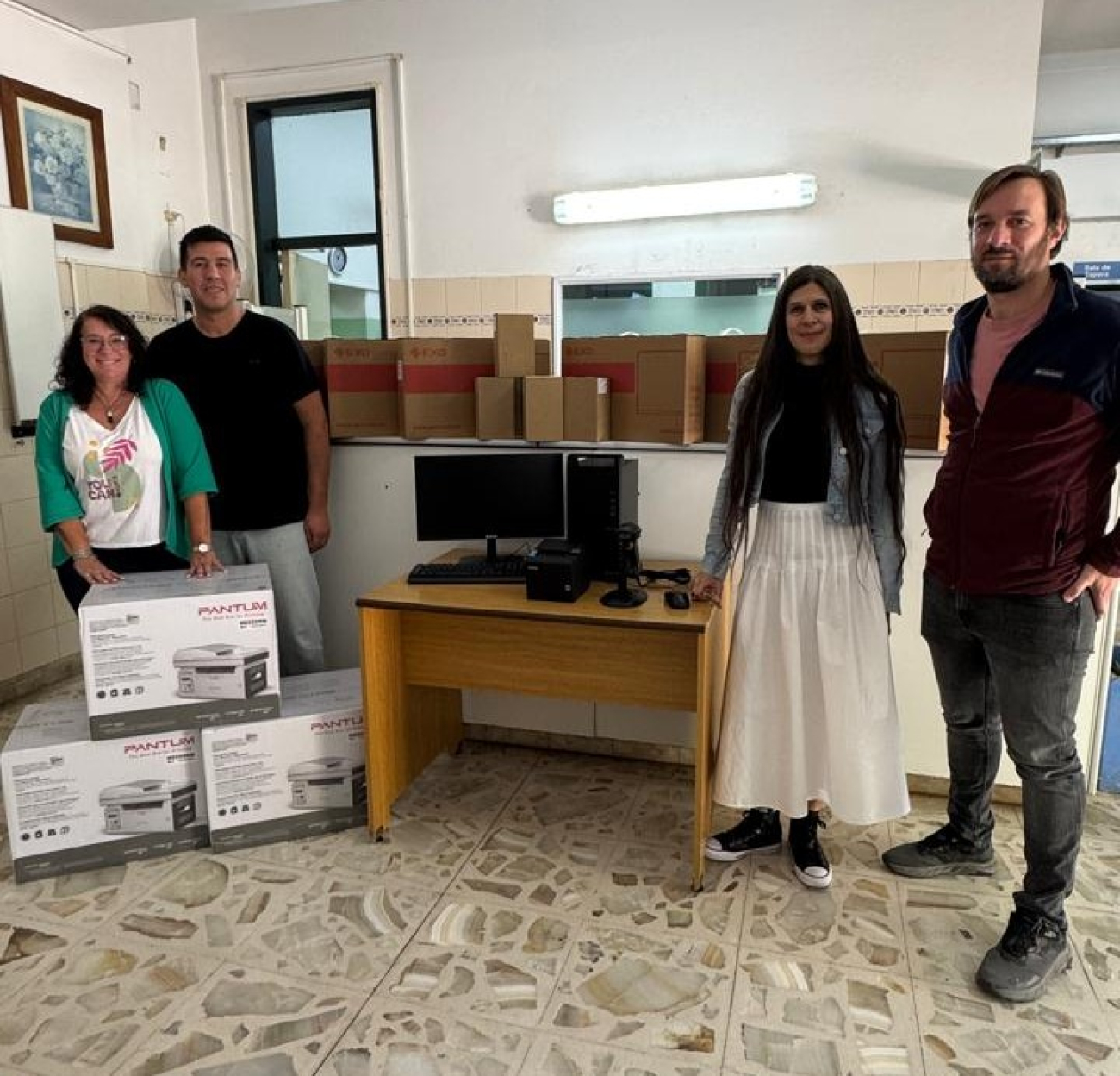 Suipacha: El HOMEI avanza en modernización con nuevo equipamiento para implementar la Historia de Salud Integral