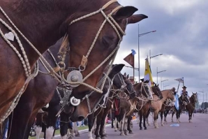 SE REALIZARON LOS ACTOS Y EL DESFILE DE LA 74° PEREGRINACIÓN A CABALLO A LUJÁN