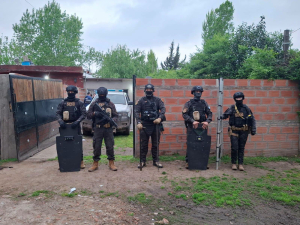 General Rodríguez: Desbaratan red criminal en los barrios Vista Linda, Parque Granaderos y Raffo con ocho detenidos