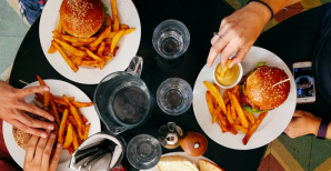 Vuelve la Noche de las Burgers a Luján