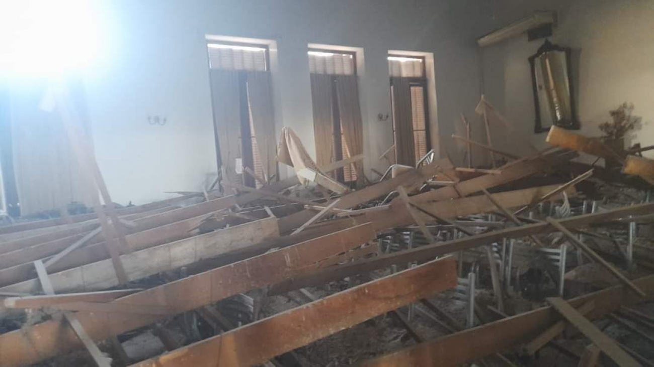 Peligro: cae cielorraso en la municipalidad de Giles