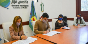 Firma de convenios con el Consejo Nacional de Políticas Sociales