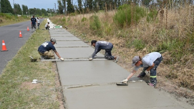Se retomó la construcción de la bicisenda entre Jáuregui y Luján