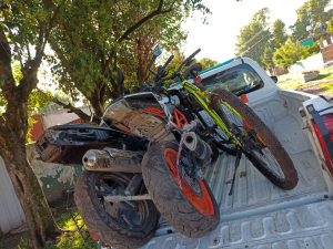 ARRESTO DE MOTOCHORRO Y SECUESTRO DE BICICLETAS, AUTOS Y MOTOS ROBADOS