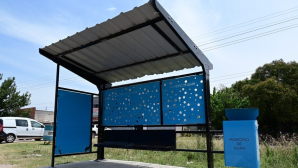 El Municipio de Luján instala nuevos refugios en paradas de colectivos